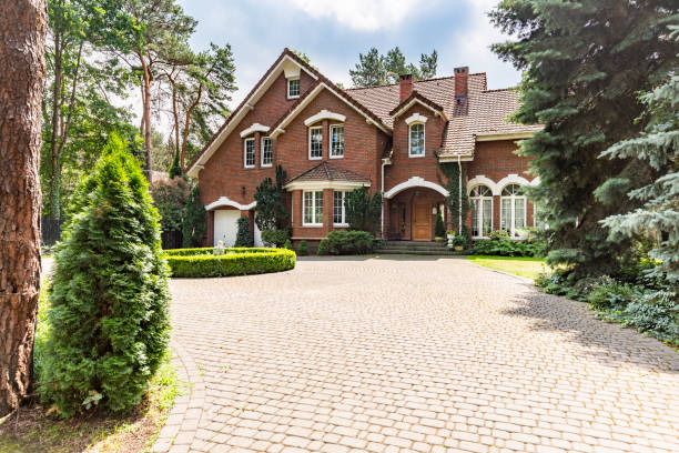 Best Interlocking Driveway Pavers  in Valley City, ND
